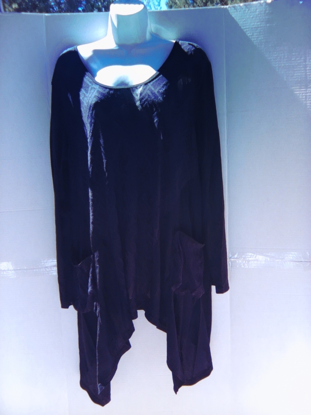 Black Women's Lightweight Tunic Top